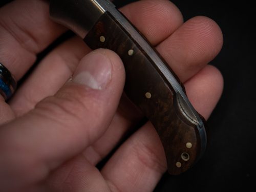 Backlock on and Folding Knife