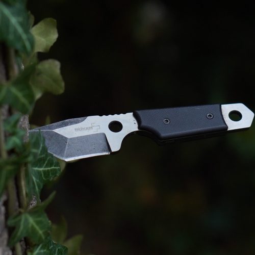 Böker Plus Tantodashi - Fixed Blade knife in tree